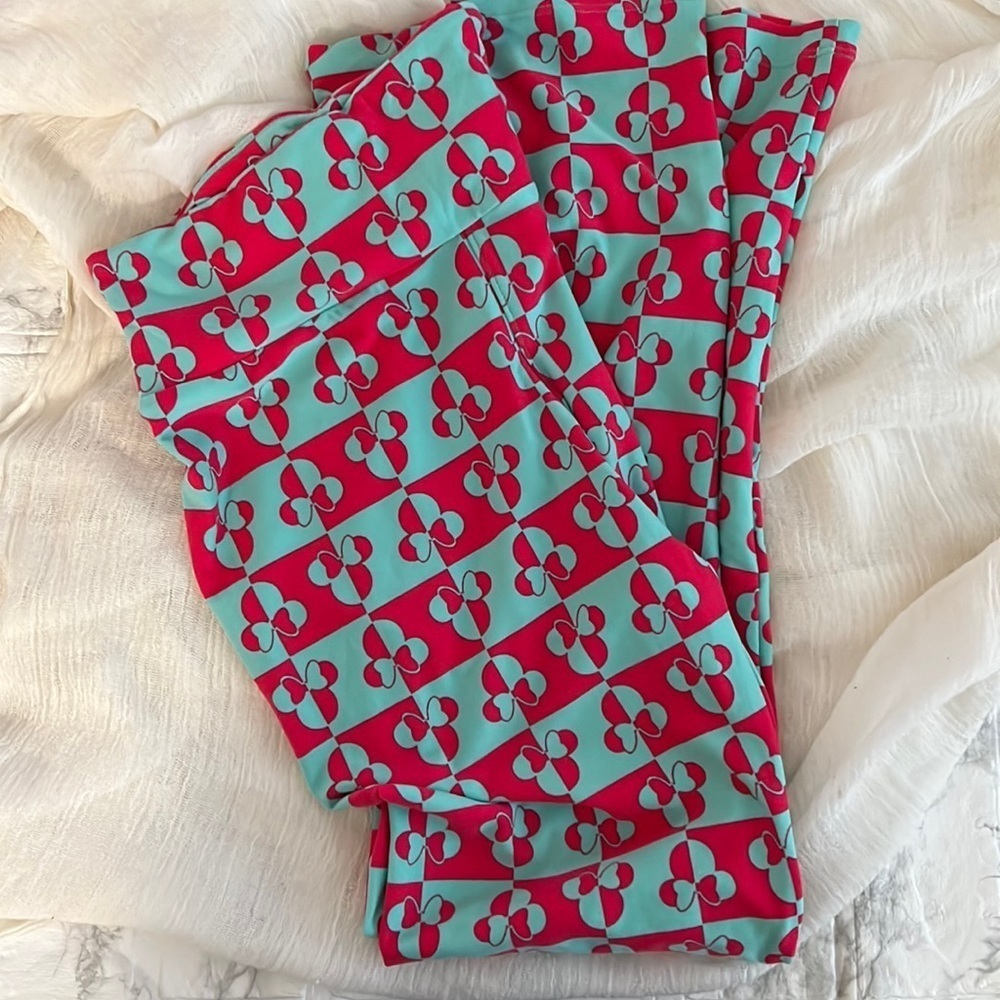🇺🇸 Disney LuLa Roe checkered pattern